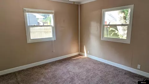 Bedroom - 1801 S 4 St, Beatrice, NE 68310 photo 3 of 6