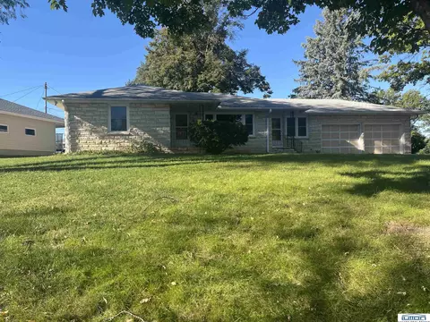 108 N 19th St, Ashland, NE 68003