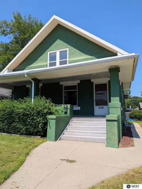 2740 Arlington Ave, Lincoln, NE 68502