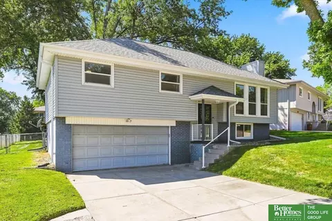 2724 N 125th Cir, Omaha, NE 68164