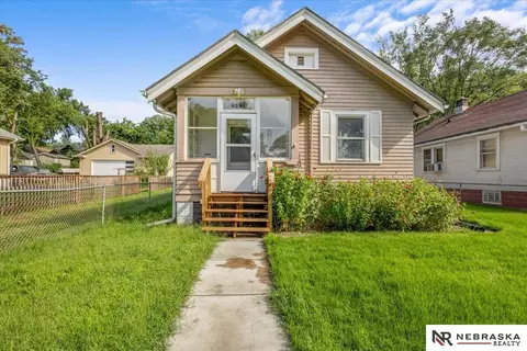 4522 Larimore Ave, Omaha, NE 68104
