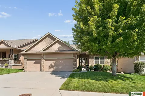 16638 Miami St, Omaha, NE 68116