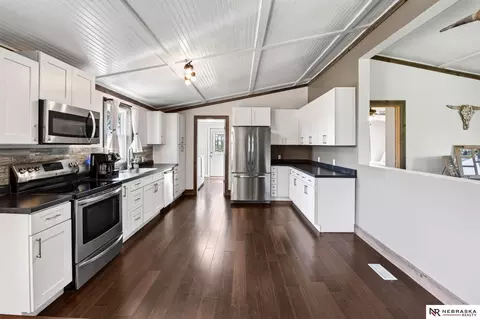 Kitchen - 102 Main St, Ithaca, NE 68033 photo 1 of 6