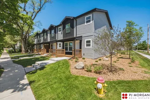 2502 Corby St, Omaha, NE 68111