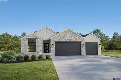 5533 S 61st St, Lincoln, NE 68516