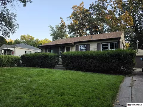 4325 D St, Lincoln, NE 68510