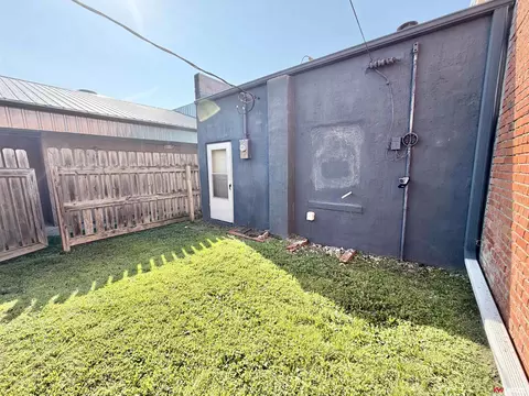 Exterior - 420 Elm St, Gresham, NE 68367 photo 4 of 6