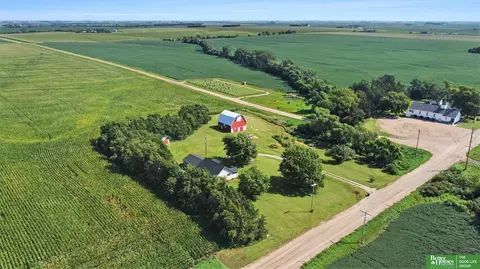 View/Area - 5042 E Sargent Rd, Beatrice, NE 68310 photo 2 of 10