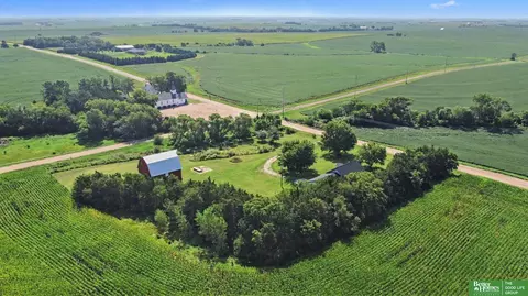 View/Area - 5042 E Sargent Rd, Beatrice, NE 68310 photo 4 of 10