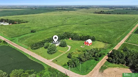 View/Area - 5042 E Sargent Rd, Beatrice, NE 68310 photo 8 of 10