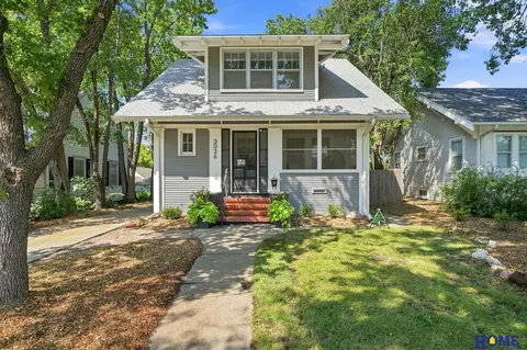 3026 Sewell St, Lincoln, NE 68502
