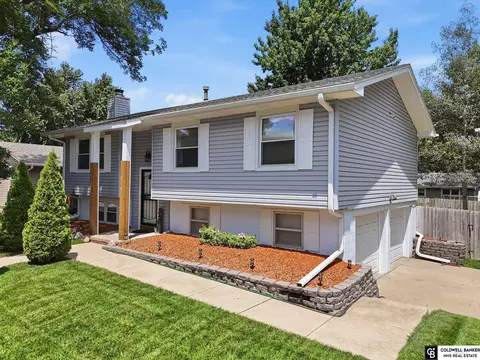 2100 W Sumner St, Lincoln, NE 68522