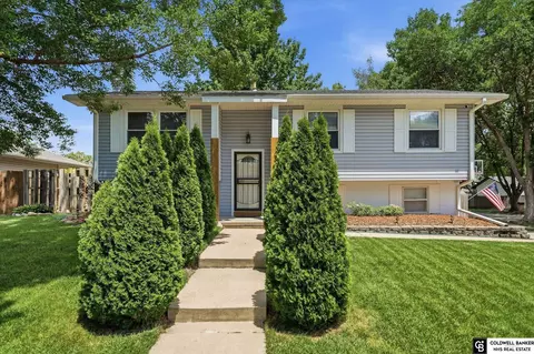 2100 W Sumner St, Lincoln, NE 68522