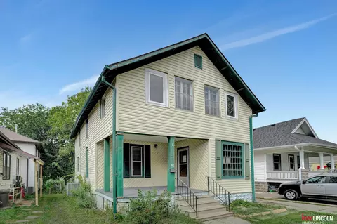 841 S 29th St, Lincoln, NE 68510