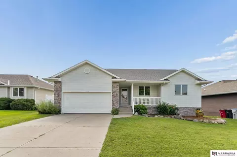 12314 S 218th Ave, Gretna, NE 68028