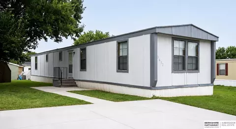 3612 NW Quincy Ct, Lincoln, NE 68521