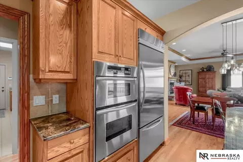 Kitchen - 17618 Colonial Ave, Omaha, NE 68136 photo 6 of 6