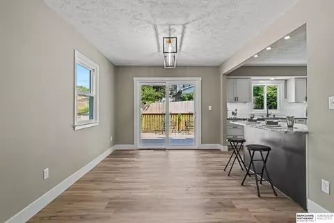 Dining - 2004 Pleasantview Ln, Bellevue, NE 68005 photo 1 of 1