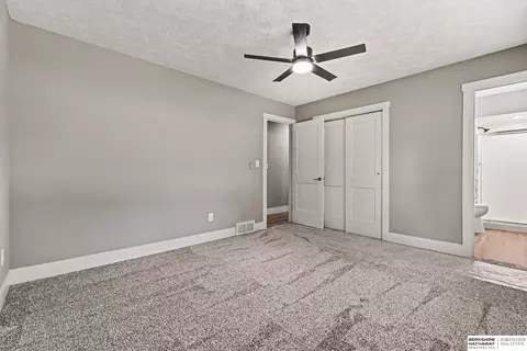 Bedroom - 2004 Pleasantview Ln, Bellevue, NE 68005 photo 4 of 6
