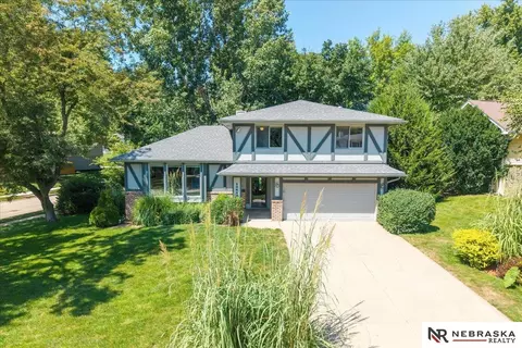 14646 Monroe St, Omaha, NE 68137