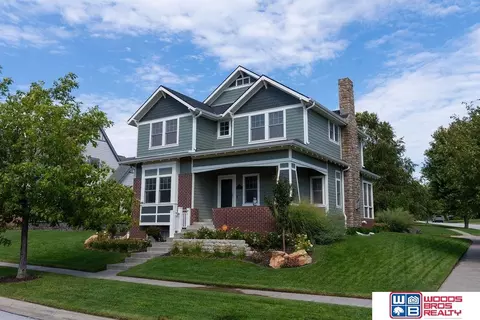 700 Blue Sage Blvd, Lincoln, NE 68521