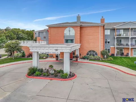 3001 S 51st Street Ct #4407, Lincoln, NE 68506