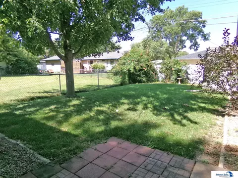 Exterior - 1718 Sara Rd, Beatrice, NE 68310 photo 5 of 5