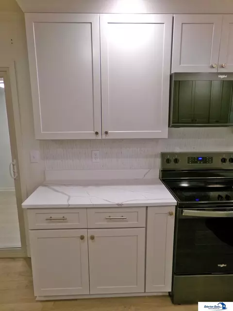 Kitchen - 1718 Sara Rd, Beatrice, NE 68310 photo 10 of 15