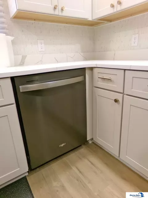 Kitchen - 1718 Sara Rd, Beatrice, NE 68310 photo 14 of 15