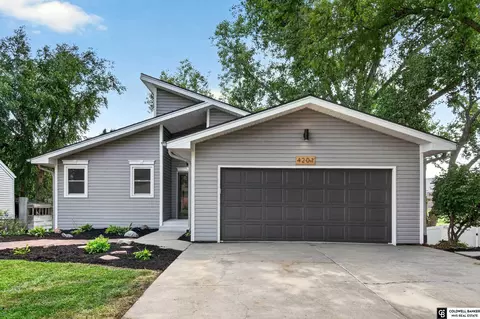4201 Browning St, Lincoln, NE 68516