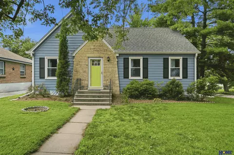 2501 S 34th St, Lincoln, NE 68506