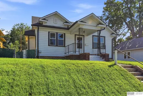 4311 Emmet St, Omaha, NE 68111