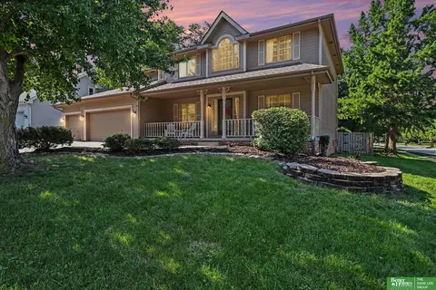 16333 Western Ave, Omaha, NE 68118