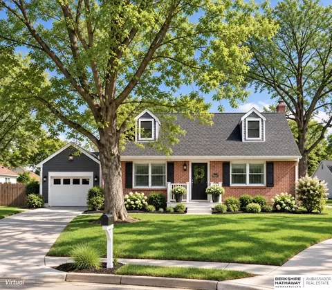 2140 Kessler Cir, Lincoln, NE 68502