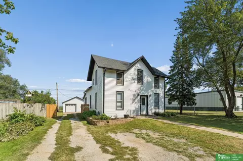 904 Main St, Tabor, IA 51653