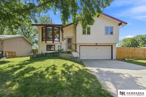 1245 W Jean Ave, Lincoln, NE 68522