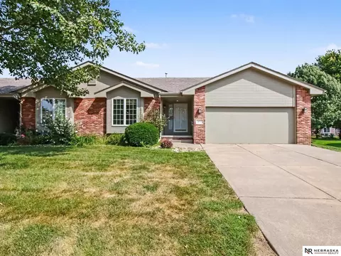 4927 N 134th St, Omaha, NE 68164