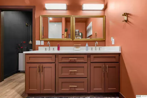 Bath - 605 Main St, Scribner, NE 68057 photo 2 of 3