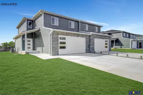 147 W Cowdrey Ln, Lincoln, NE 68523