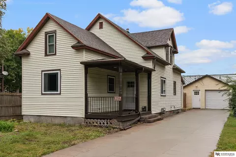 532 N 26th St, Lincoln, NE 68503