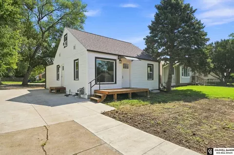 2946 N 56th St, Lincoln, NE 68504