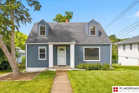 1512 N 56 St, Omaha, NE 68104