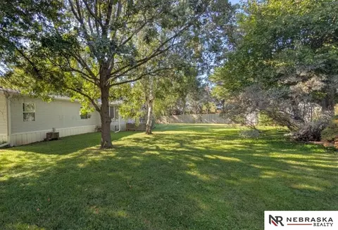 Exterior - 211 Pine St, Bee, NE 68314 photo 3 of 3