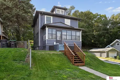 2014 S 7th St, Omaha, NE 68108