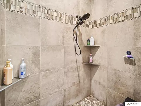 Bath - 1905 Roca Rd, Roca, NE 68430 photo 3 of 6