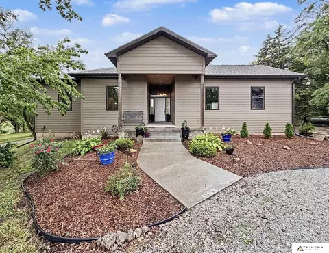 Exterior - 1905 Roca Rd, Roca, NE 68430 photo 6 of 11