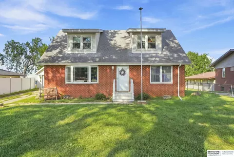 5400 Ervin St, Lincoln, NE 68504