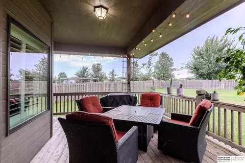 Exterior - 20919 Poppleton Cir, Elkhorn, NE 68022 photo 6 of 6