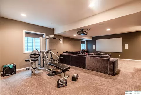 Other - 20919 Poppleton Cir, Elkhorn, NE 68022 photo 4 of 5