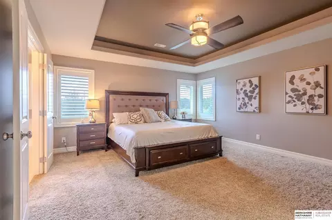 Bedroom - 20919 Poppleton Cir, Elkhorn, NE 68022 photo 2 of 6